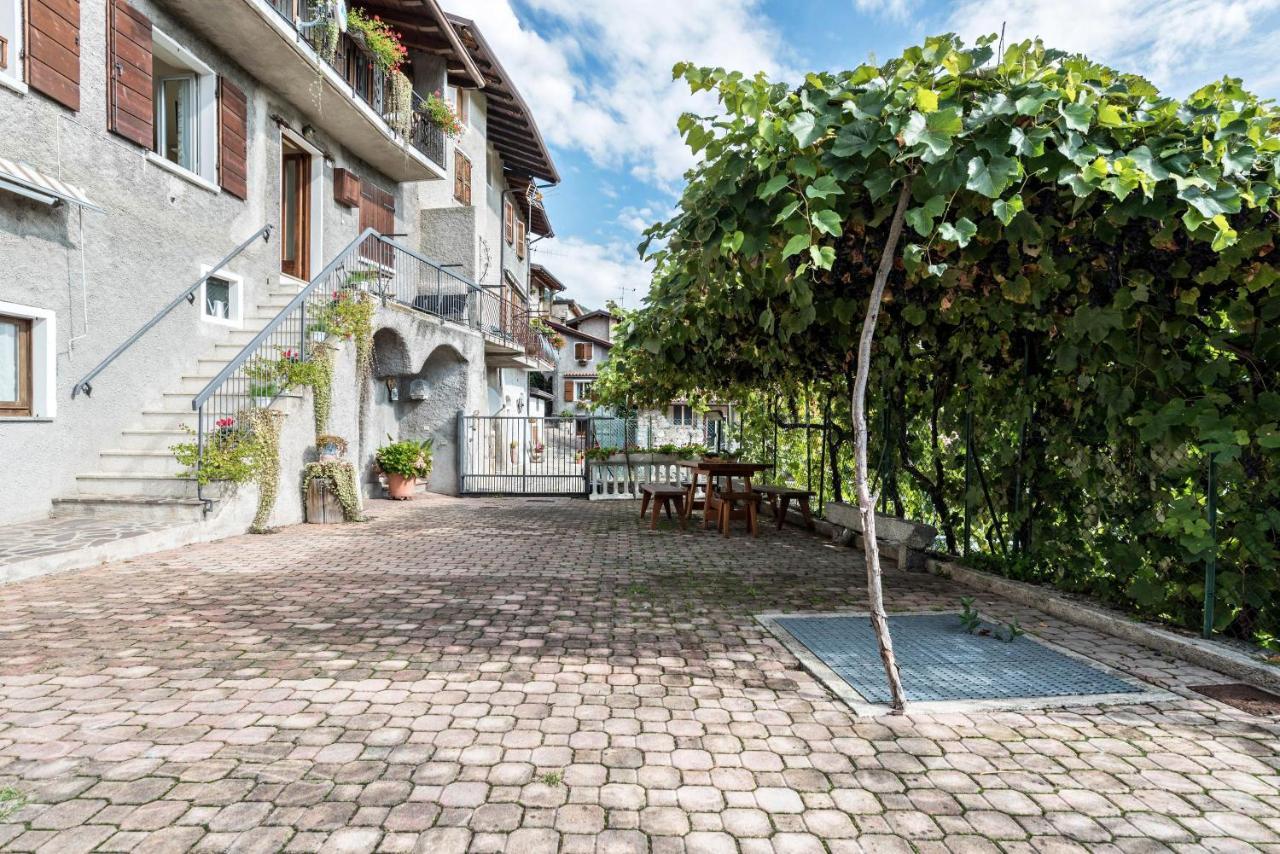 Casa Vacanze Voiandes Tremosine Luaran gambar